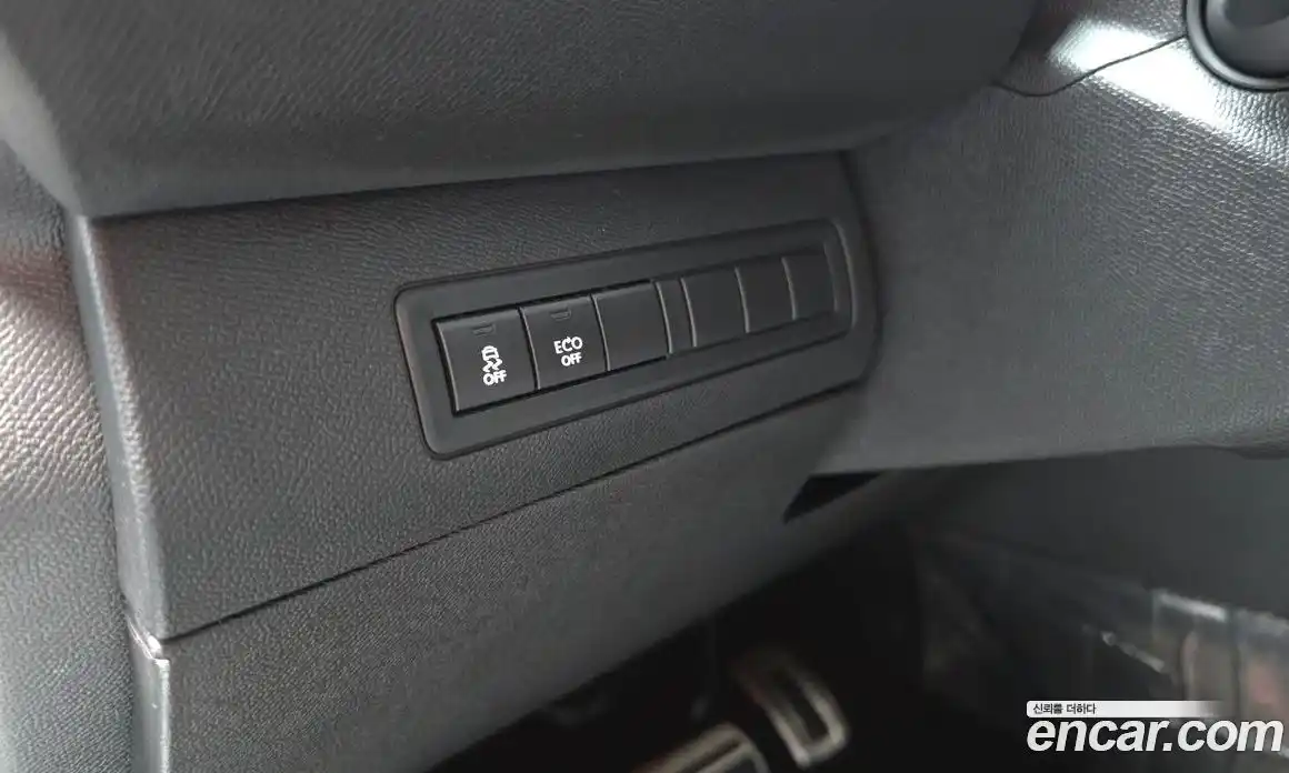 Peugeot 308 2017 1.6 автомат (гидро), фото 15