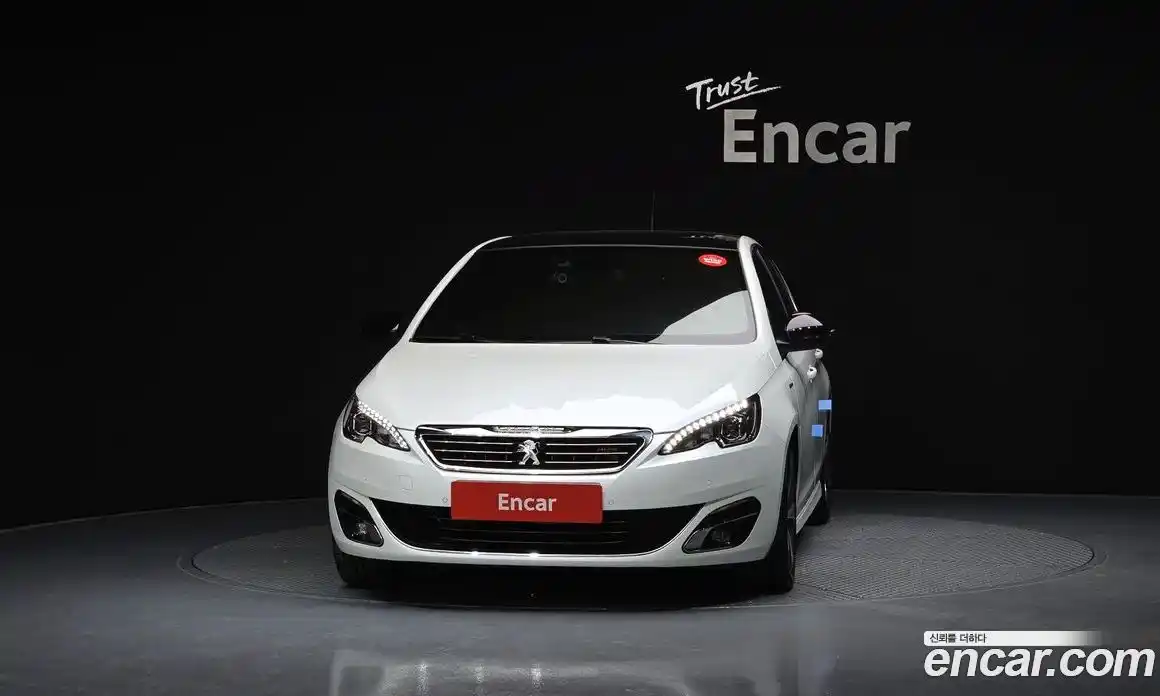 Peugeot 308 2017 1.6 автомат (гидро), фото 3