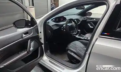 Peugeot 308 2017 1.6 автомат (гидро), миниатюра 10