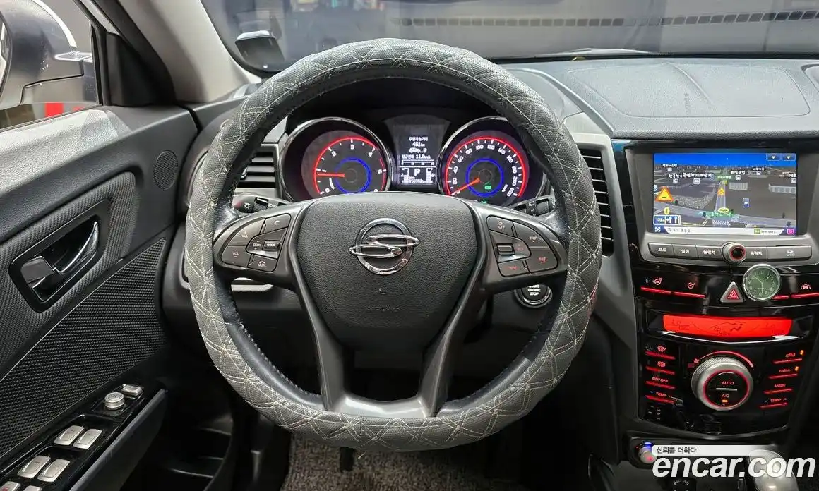 SsangYong TIBOLI 2017 1.6 автомат (гидро), фото 14