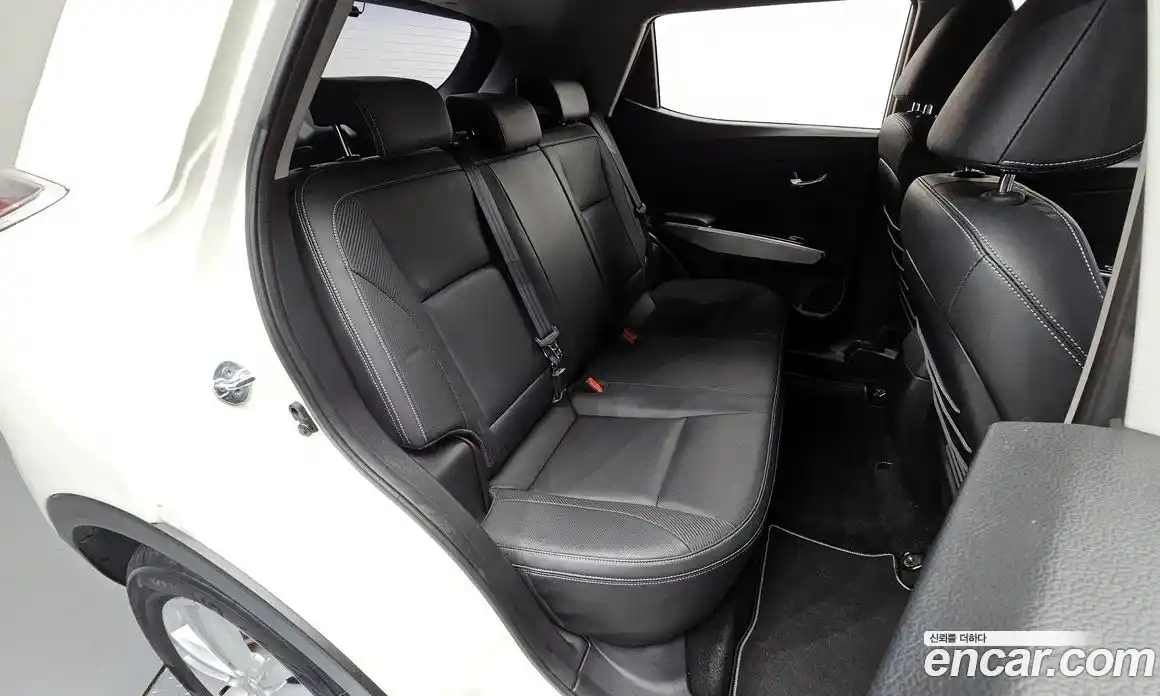 SsangYong TIBOLI 2015 1.6 автомат (гидро), фото 12