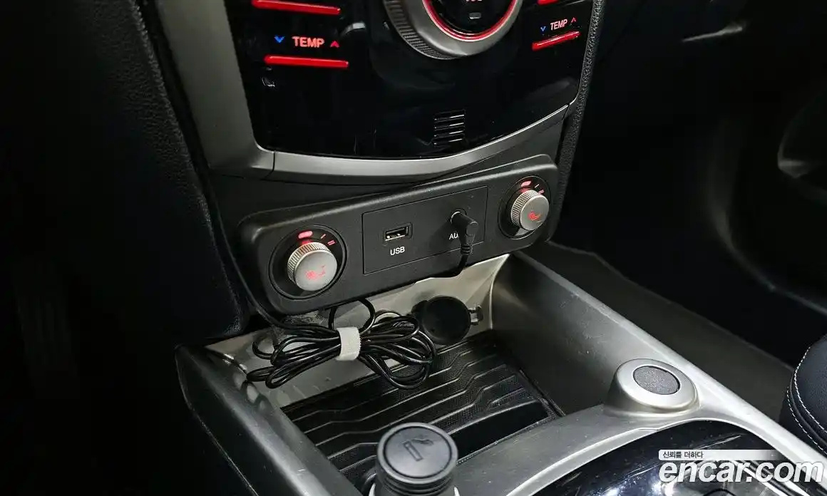 SsangYong TIBOLI 2015 1.6 автомат (гидро), фото 18