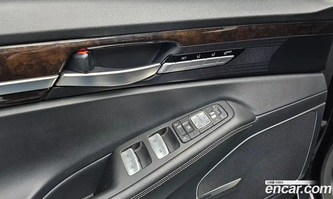 Genesis G90 2019 3.8 автомат (гидро), фото 16