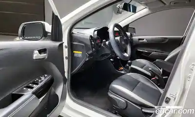 Kia Morning 2018 1.0 автомат (гидро), миниатюра 11