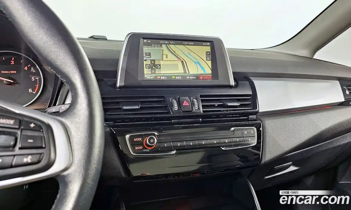 BMW 2 серия 2015 2.0 автомат (гидро), фото 17