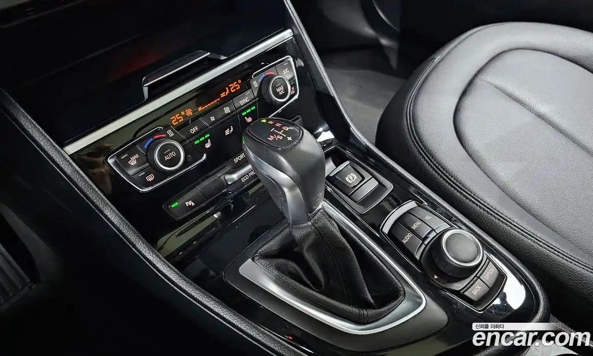 BMW 2 серия 2015 2.0 автомат (гидро), фото 9