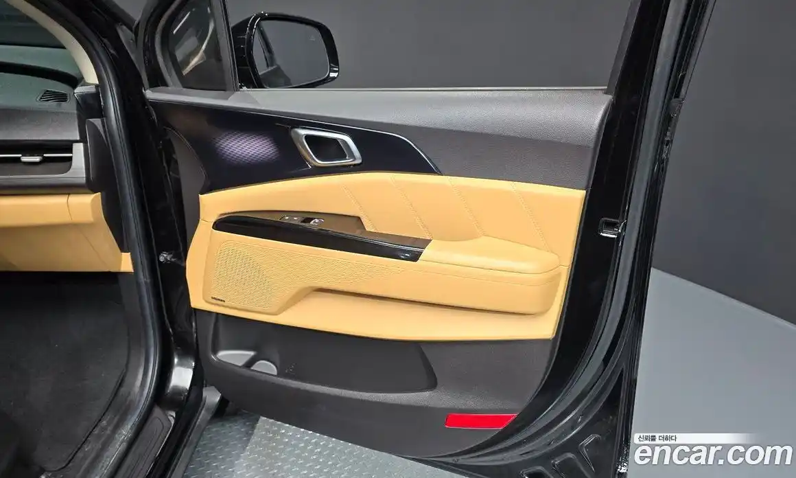 Kia Carnival 2021 2.2 автомат (гидро), фото 14