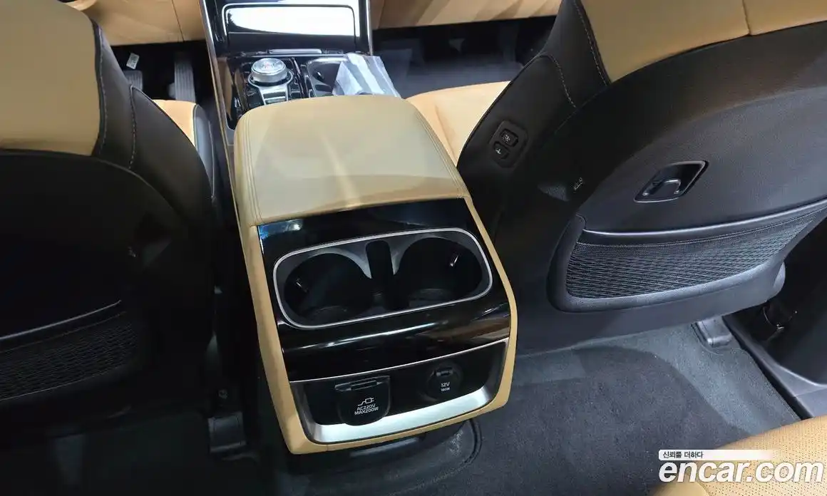 Kia Carnival 2021 2.2 автомат (гидро), фото 30