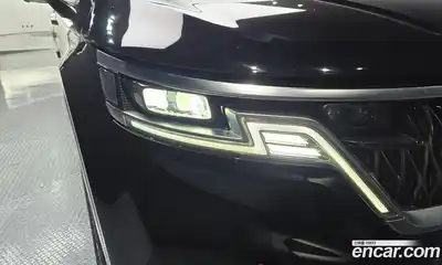 Kia Carnival 2021 2.2 автомат (гидро), миниатюра 7
