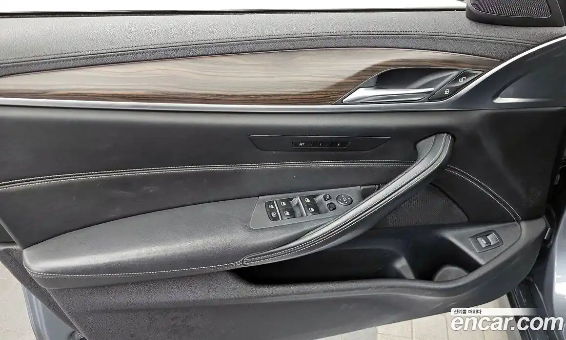 BMW 5 серия 2018 2.0 автомат (гидро), фото 14