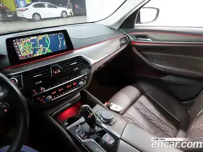 BMW 5 серия 2019 2.0 автомат (гидро), миниатюра 12