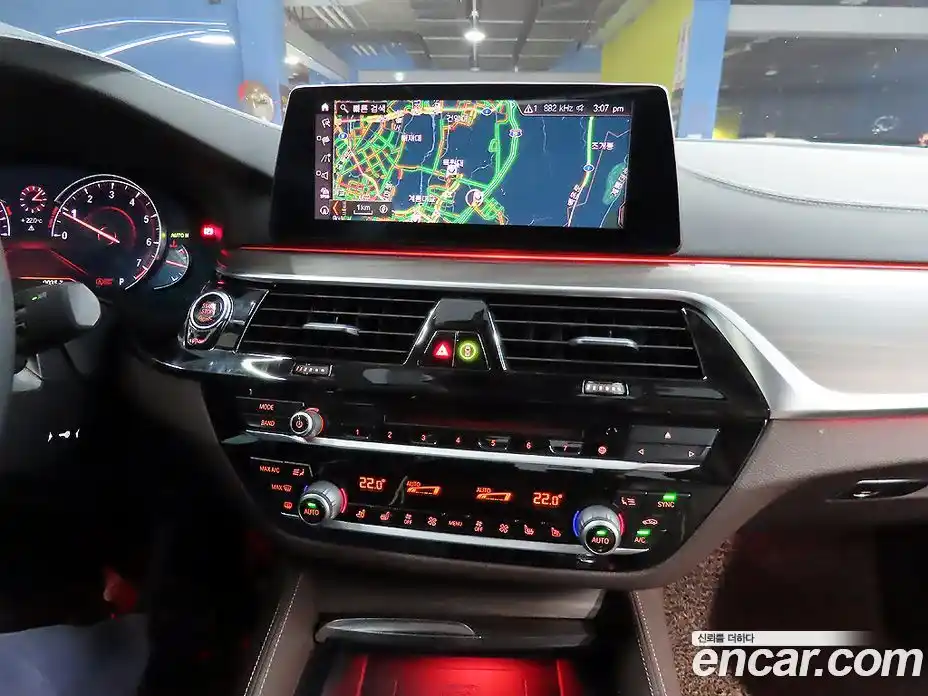 BMW 5 серия 2019 2.0 автомат (гидро), фото 13