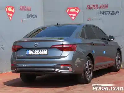Volkswagen Jetta 2023 1.5 автомат (гидро), миниатюра 3