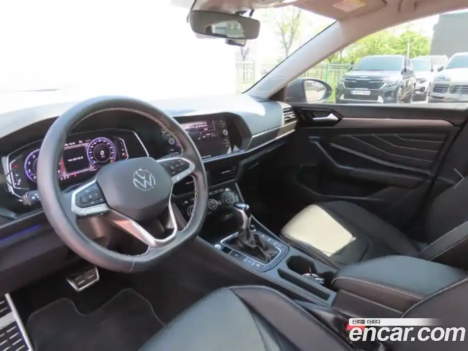 Volkswagen Jetta 2023 1.5 автомат (гидро), фото 8