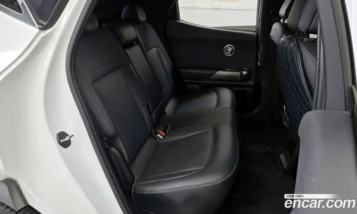 Genesis GV60 2021 0.1 автомат (гидро), фото 11