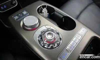 Genesis GV60 2021 0.1 автомат (гидро), миниатюра 9