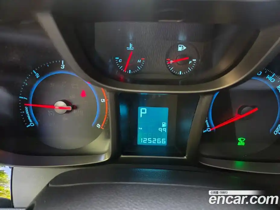 Chevrolet Orlando 2011 2.0 автомат (гидро), фото 12