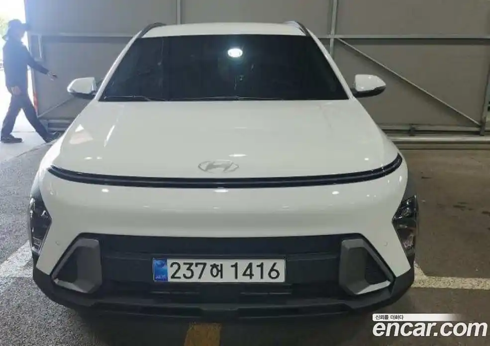 Hyundai Kona 2026 1.6 автомат (гидро), фото 13