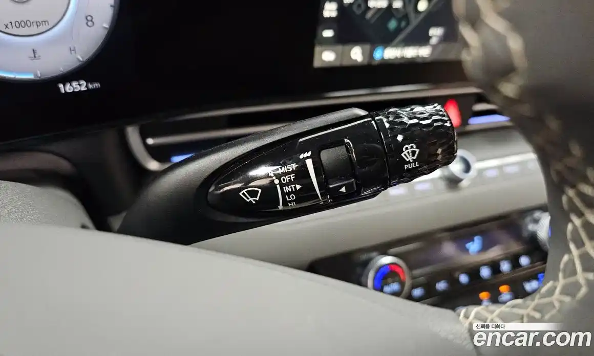 Hyundai Avante 2025 1.6 автомат (гидро), фото 16