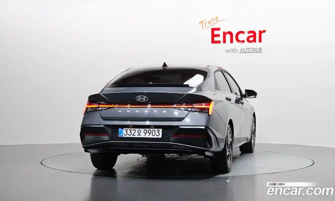 Hyundai Avante 2025 1.6 автомат (гидро), фото 4
