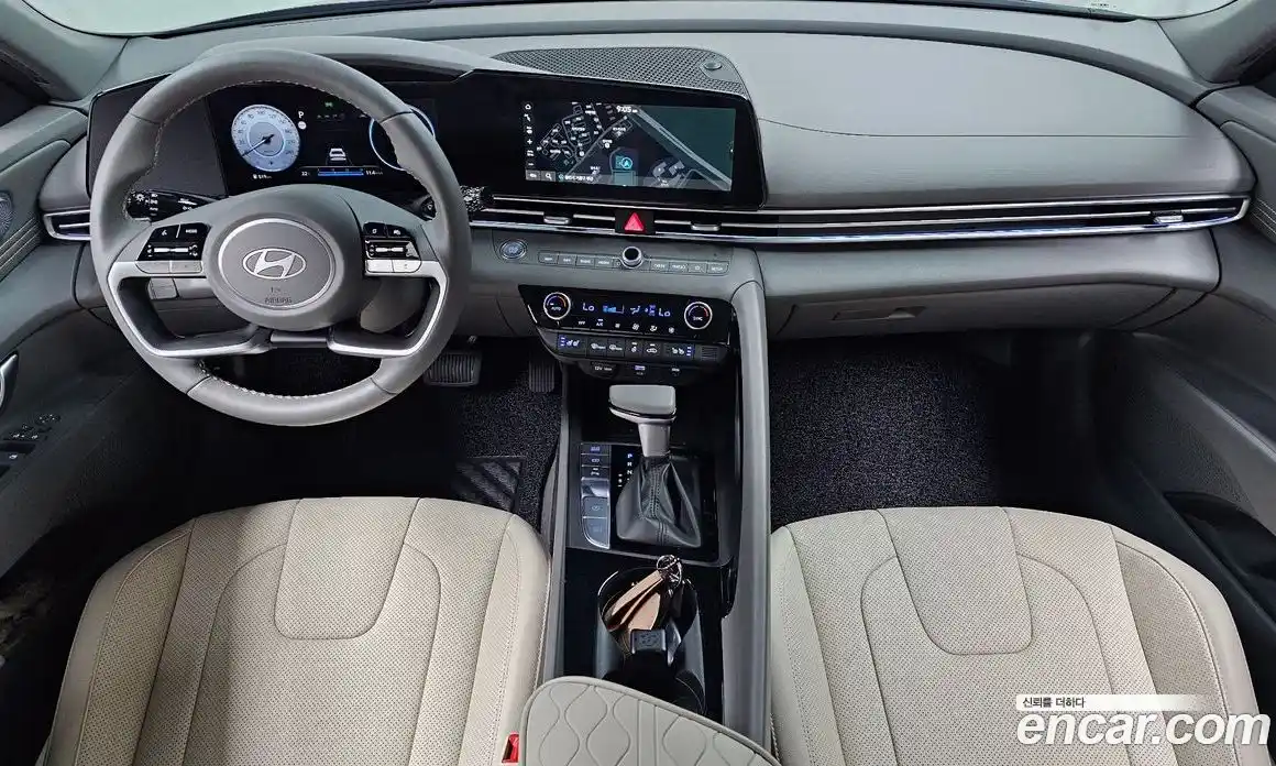 Hyundai Avante 2025 1.6 автомат (гидро), фото 10