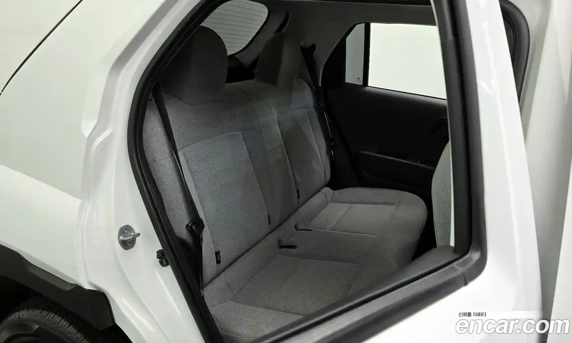 Hyundai Casper 2024 1.0 автомат (гидро), фото 16