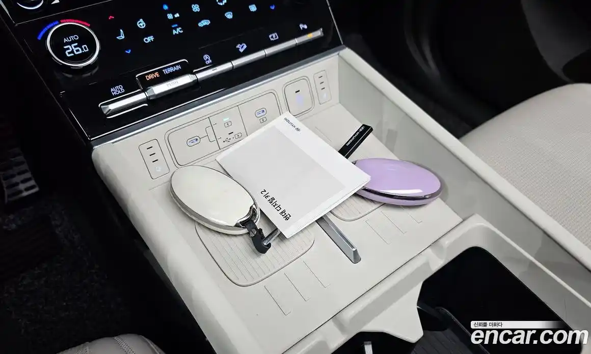 Hyundai Santa Fe 2023 2.5 автомат (гидро), фото 14