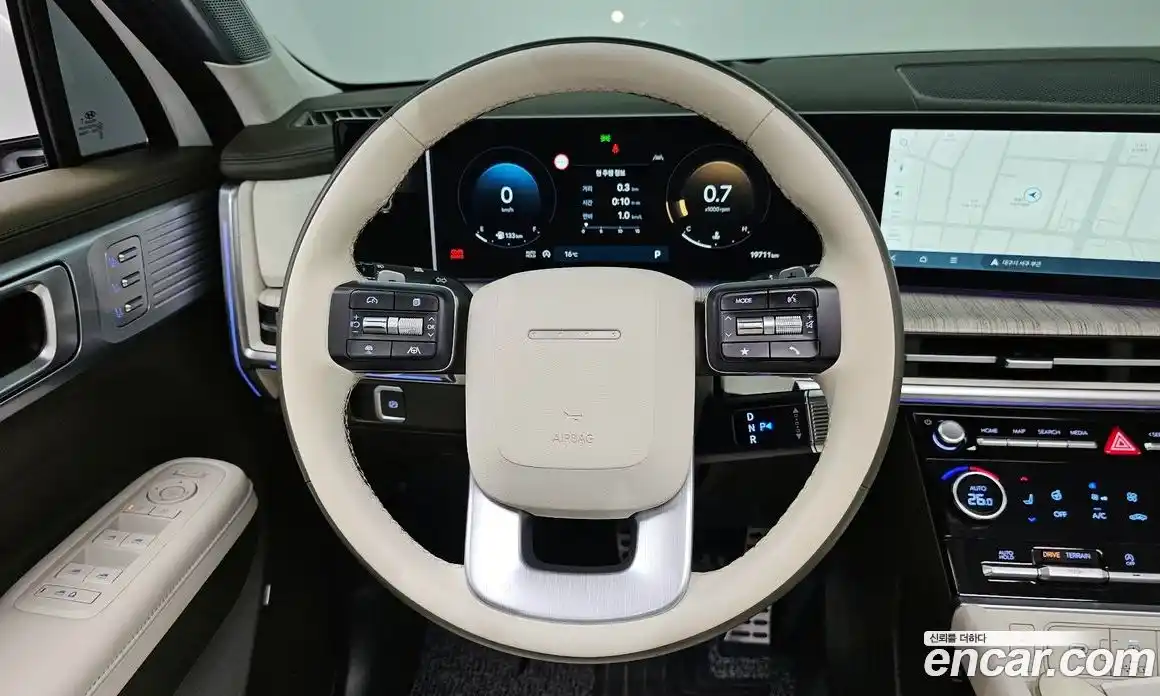 Hyundai Santa Fe 2023 2.5 автомат (гидро), фото 17