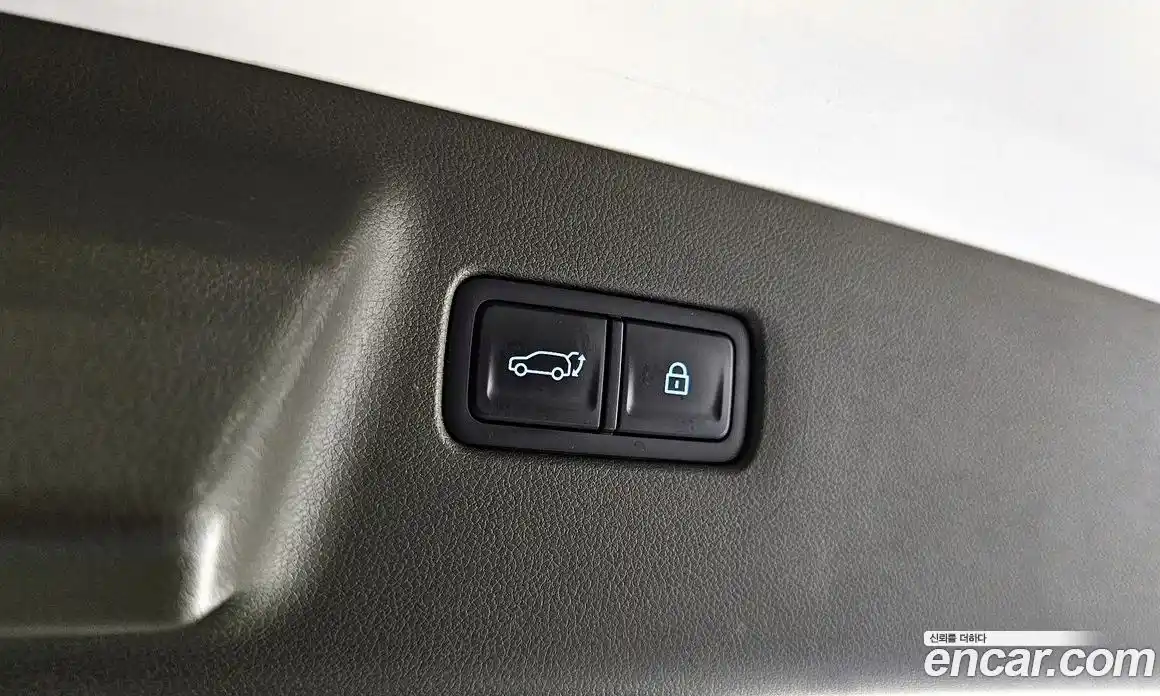Hyundai Santa Fe 2023 2.5 автомат (гидро), фото 21