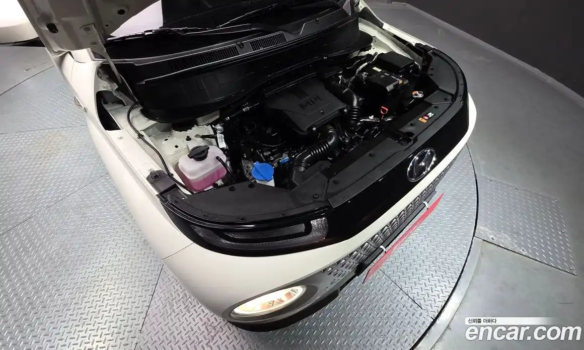 Hyundai Casper 2023 1.0 автомат (гидро), фото 6