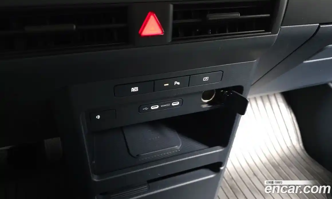 Kia PV5 2025 0.2 автомат (гидро), фото 33
