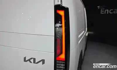 Kia PV5 2025 0.2 автомат (гидро), миниатюра 9