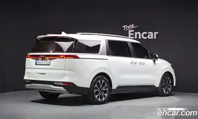 Kia Carnival 2022 2.2 автомат (гидро), миниатюра 2