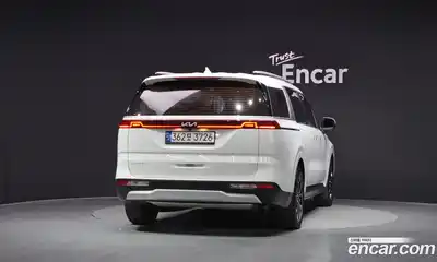 Kia Carnival 2022 2.2 автомат (гидро), миниатюра 4