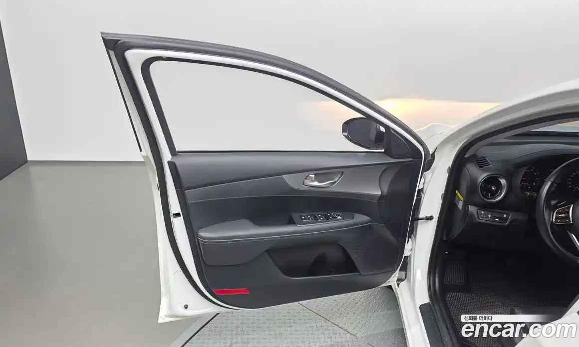 Kia K3 2019 1.6 автомат (гидро), фото 14
