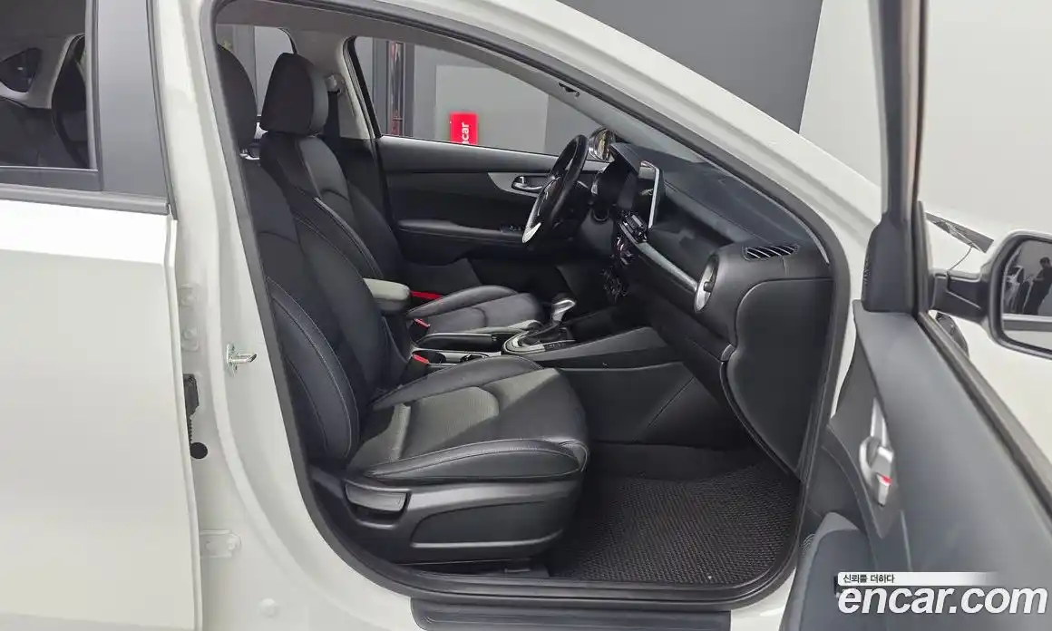 Kia K3 2019 1.6 автомат (гидро), фото 17