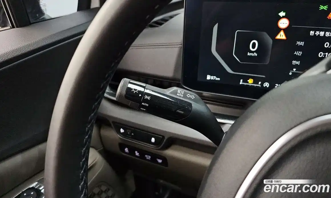 Kia Carnival 2024 2.2 автомат (гидро), фото 27