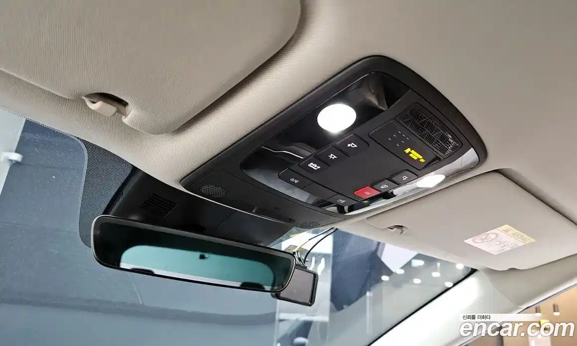Kia Carnival 2024 2.2 автомат (гидро), фото 28