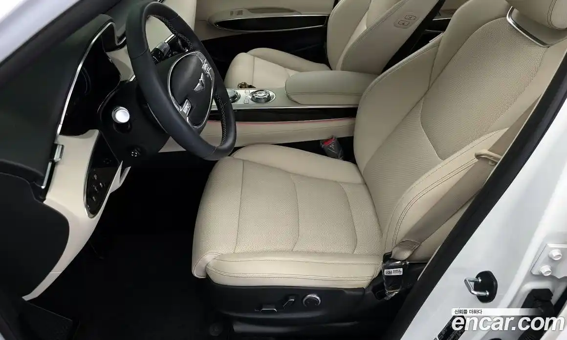 Genesis GV70 2023 2.5 автомат (гидро), фото 30