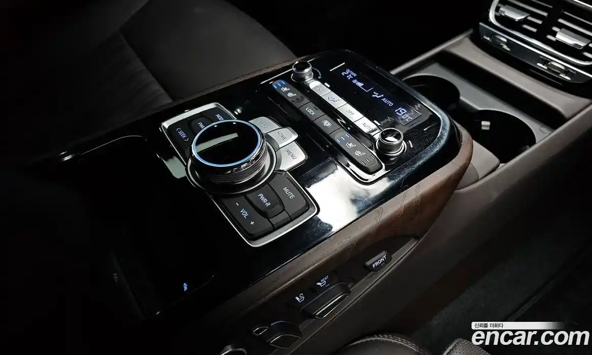 Genesis G90 2020 3.8 автомат (гидро), фото 19
