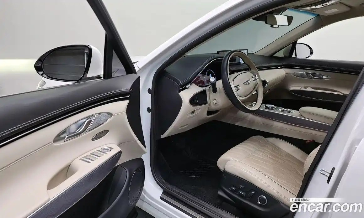Genesis GV70 2021 2.2 автомат (гидро), фото 13