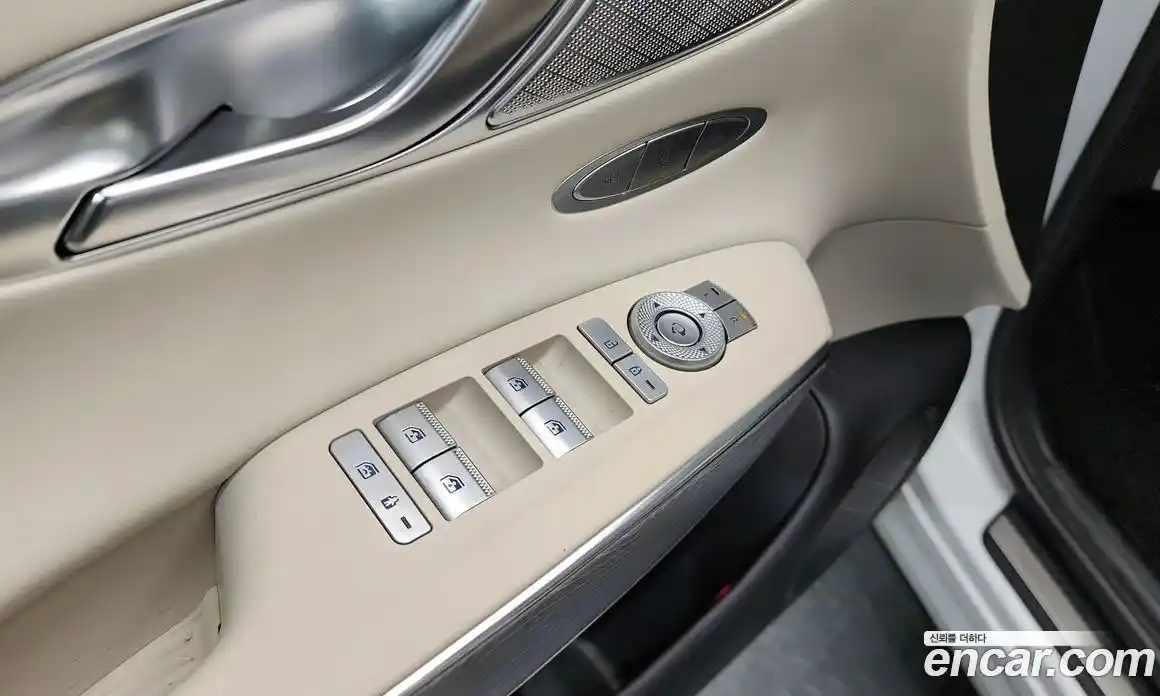 Genesis GV70 2021 2.2 автомат (гидро), фото 27