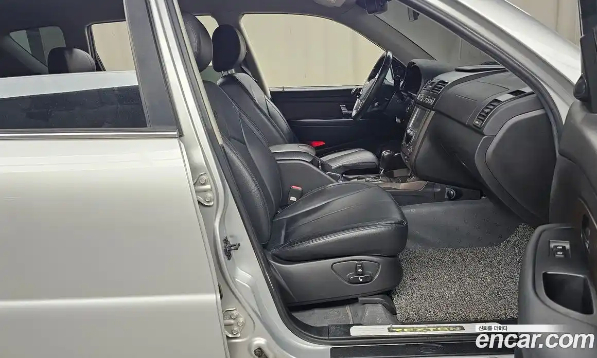 SsangYong Rexton 2015 2.0 автомат (гидро), фото 16