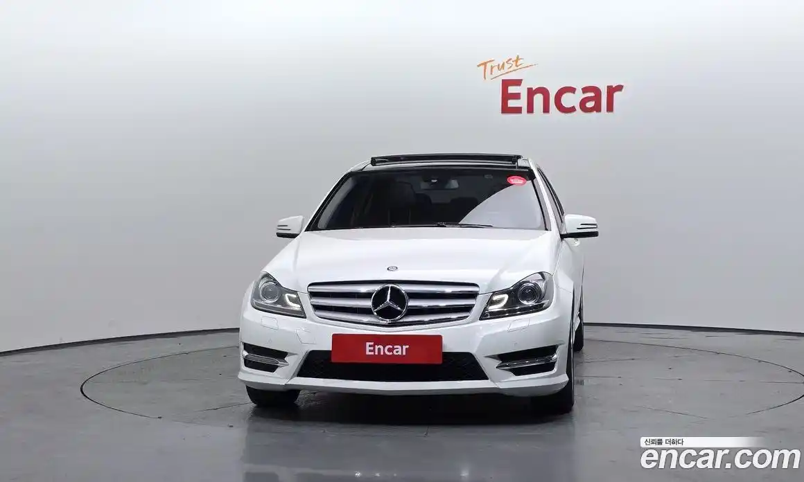 Mercedes-Benz C-Class 2012 1.8 гидро, фото 3 Mercedes-Benz C-Class 2012 1.8 гидро, фото 3