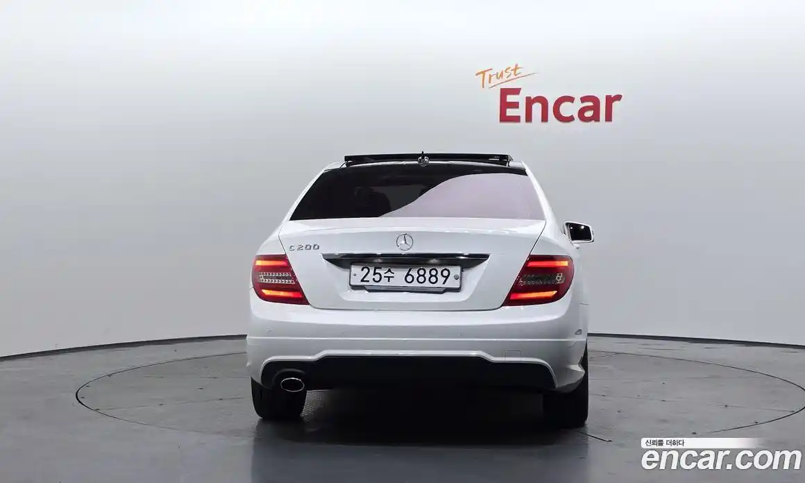 Mercedes-Benz C-Class 2012 1.8 гидро, фото 4 Mercedes-Benz C-Class 2012 1.8 гидро, фото 4