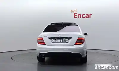 Mercedes-Benz C-Class 2012 1.8 гидро, миниатюра 4 Mercedes-Benz C-Class 2012 1.8 гидро, миниатюра 4