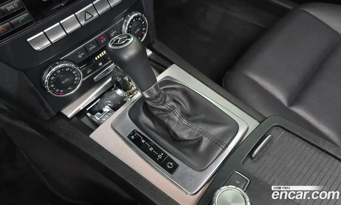 Mercedes-Benz C-Class 2012 1.8 гидро, фото 9 Mercedes-Benz C-Class 2012 1.8 гидро, фото 9