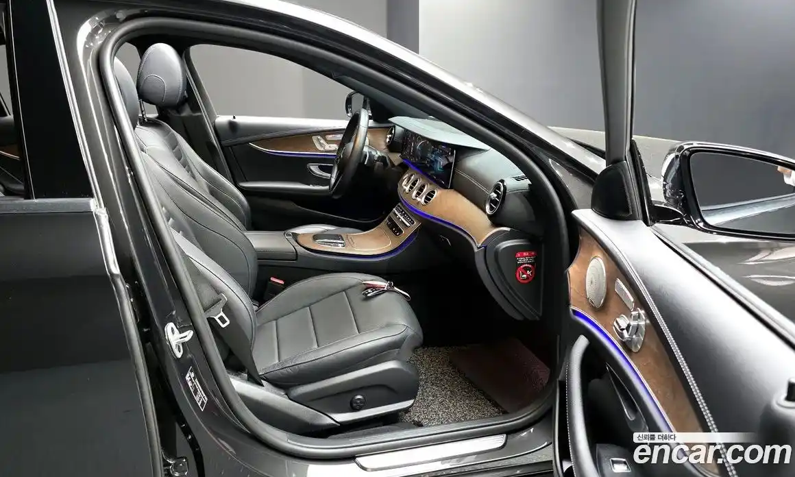 Mercedes-Benz E-Class 2021 2.0 автомат (гидро), фото 17