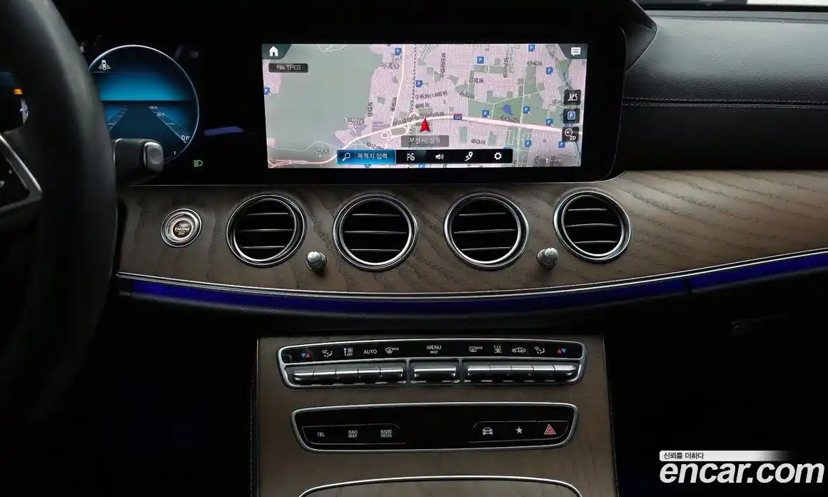 Mercedes-Benz E-Class 2021 2.0 автомат (гидро), фото 20