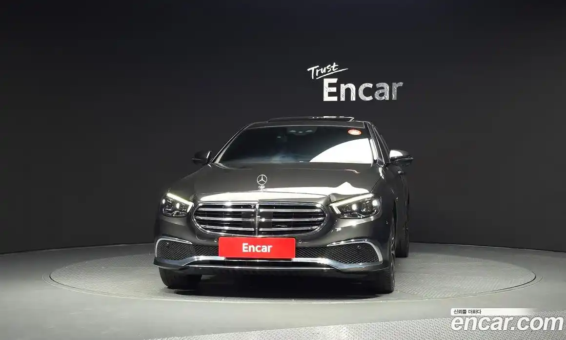 Mercedes-Benz E-Class 2021 2.0 автомат (гидро), фото 3
